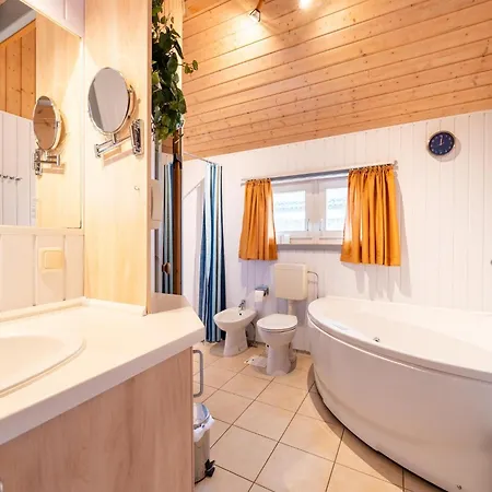 Дом отдыха Exklusives Skandinavisches Рехлин